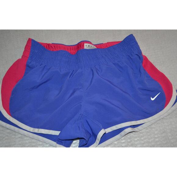 25608 Nike Gym Shorts Lined Running Purple Polyester Size Small Womens - Picture 1 of 6